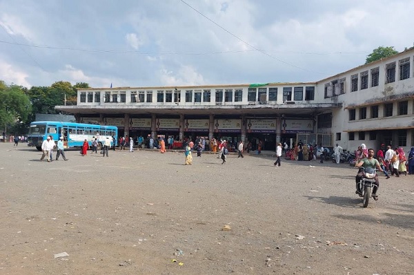 jalgaon bus stand